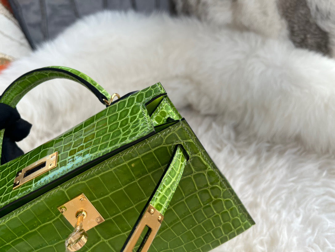 Hermes Avocado Green Crocodile Mini Kelly II 20 cm