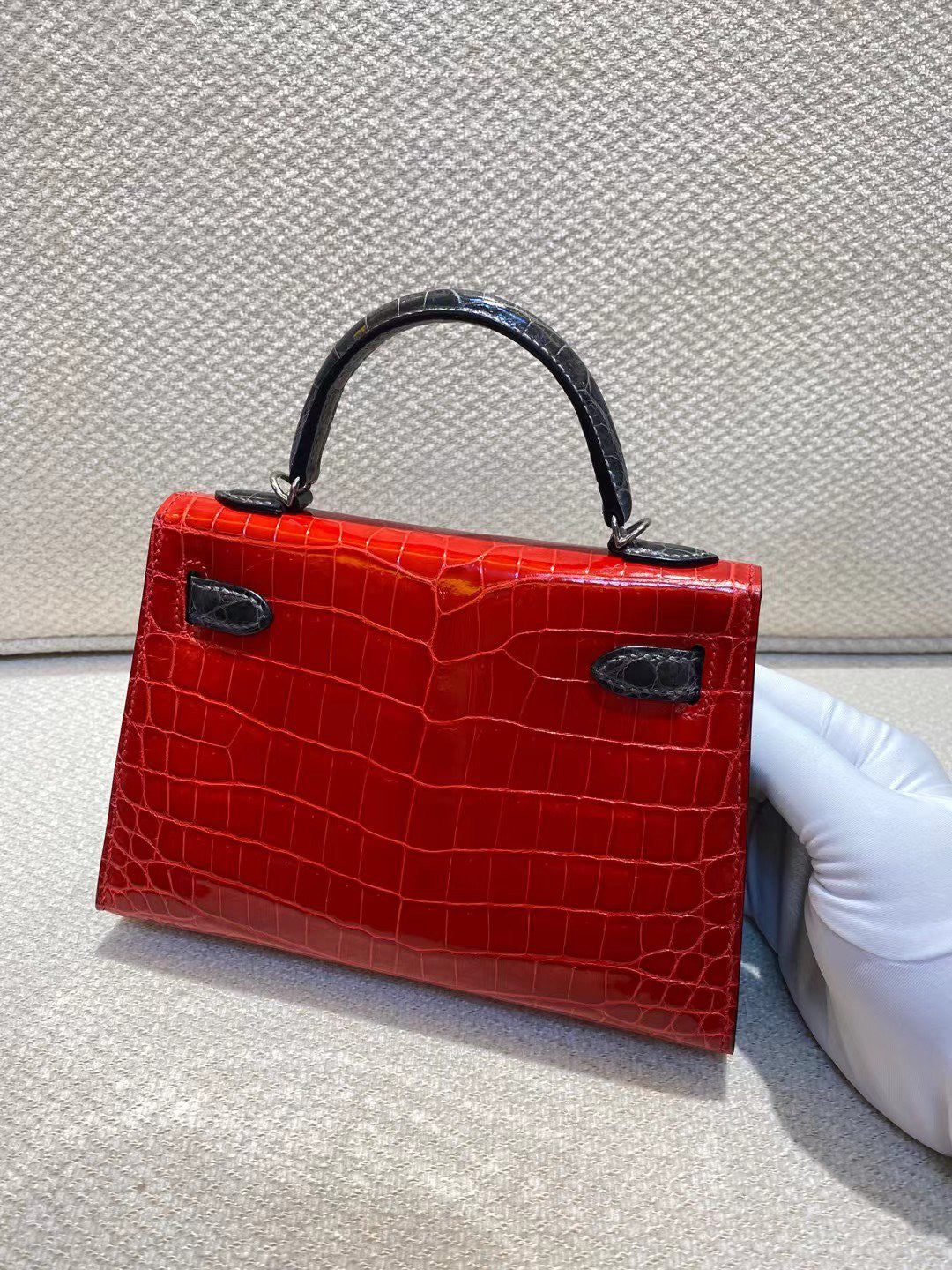 Hermes Red Crocodile Mini Kelly II 20 cm