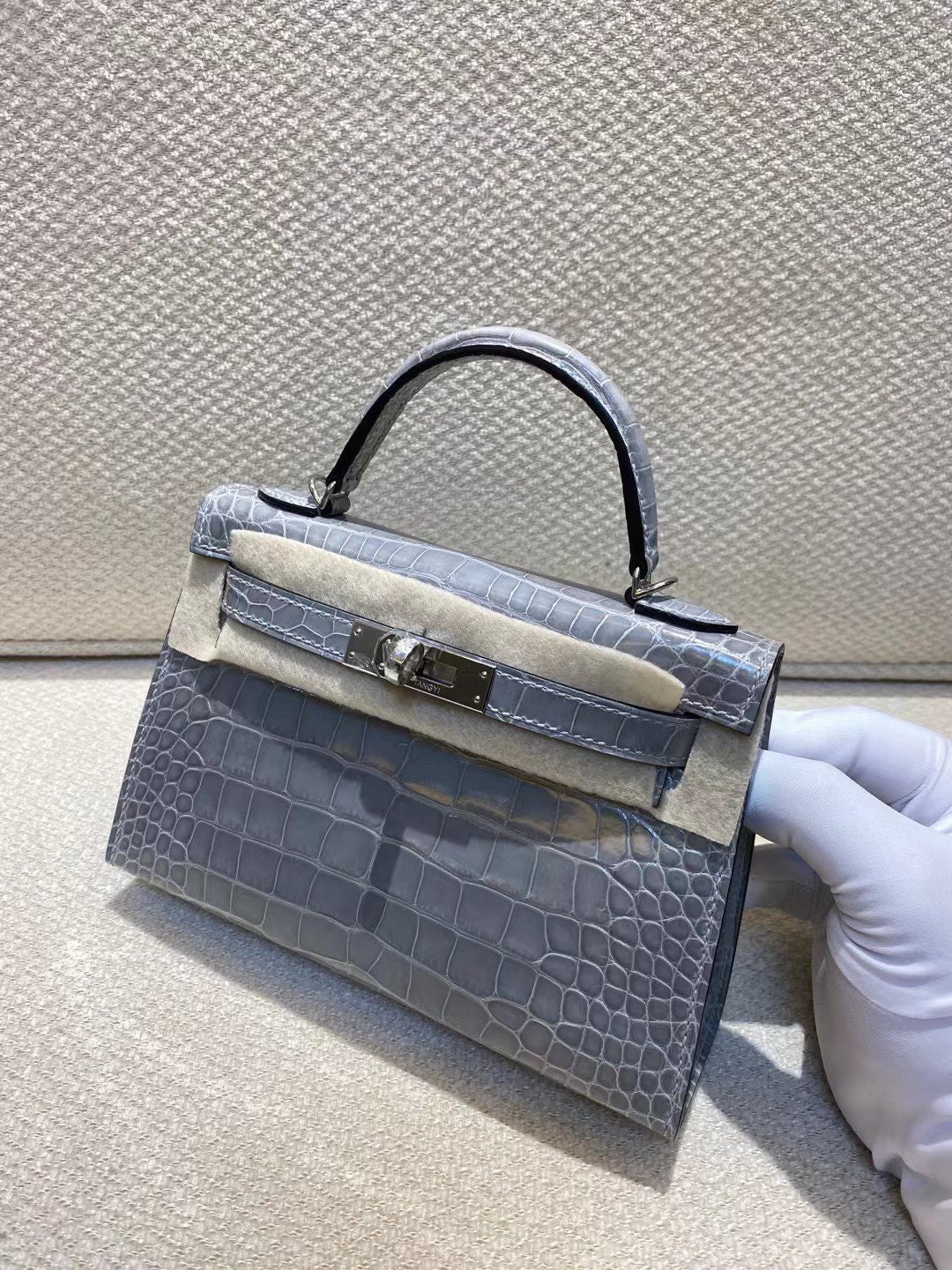 Hermes Gray Crocodile Mini Kelly II 20 cm