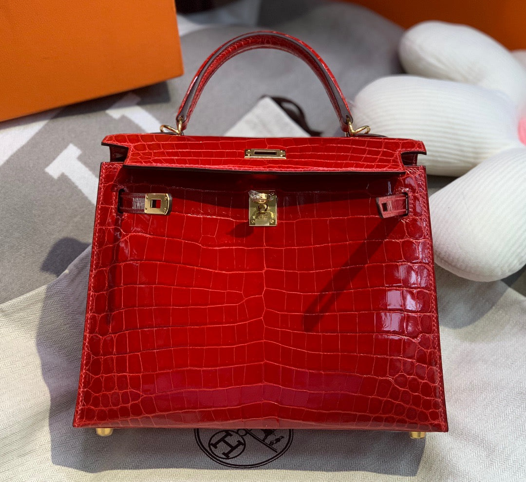 Hermes Kelly 25 Crocodile Leather Red With Gold Hardware