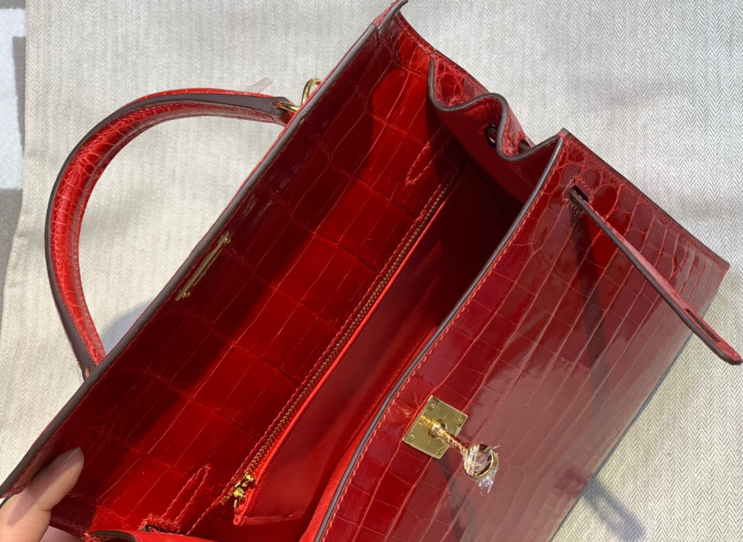 Hermes Kelly 25 Crocodile Leather Red With Gold Hardware