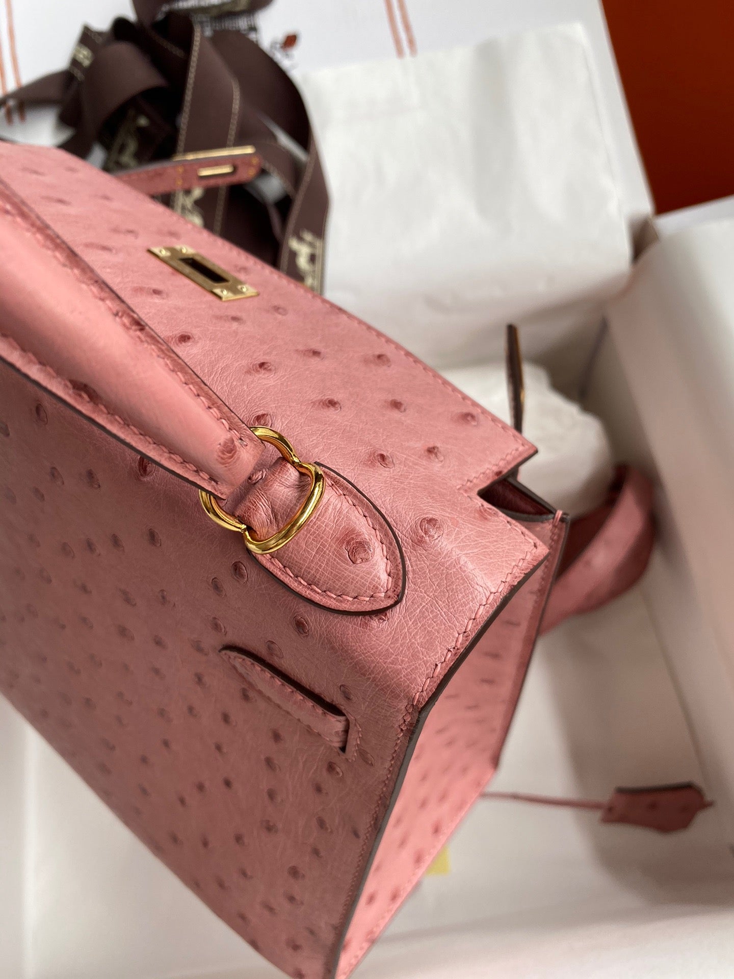 Hermes Kelly 25 Ostrich Leather Pink With Gold Hardware