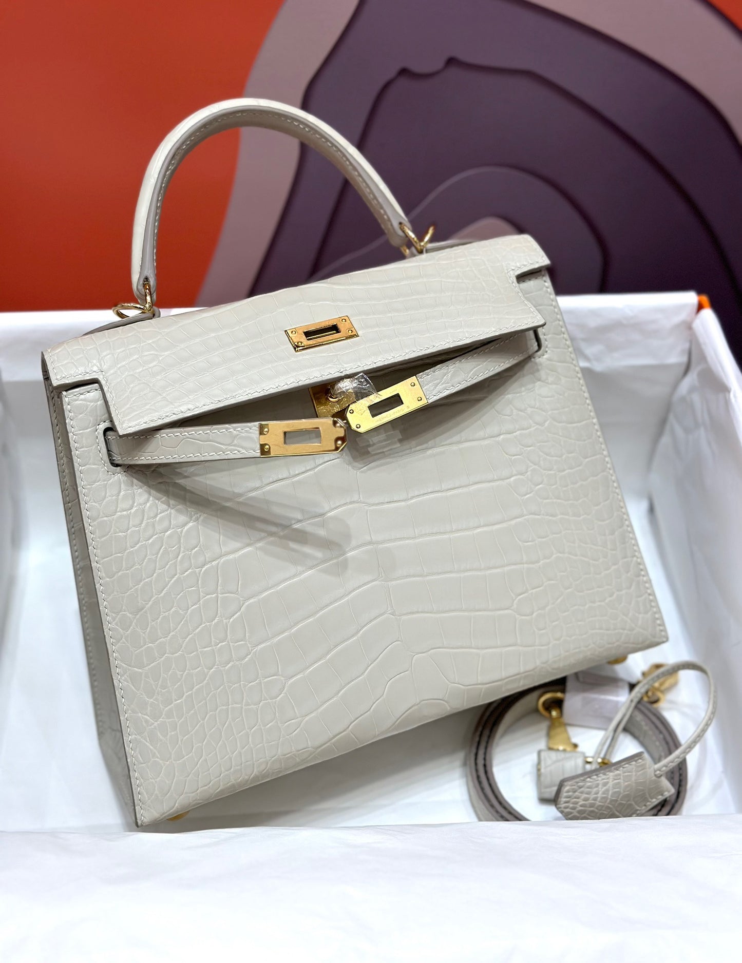 Hermes Kelly 25 Crocodile Leather Beige With Gold Hardware