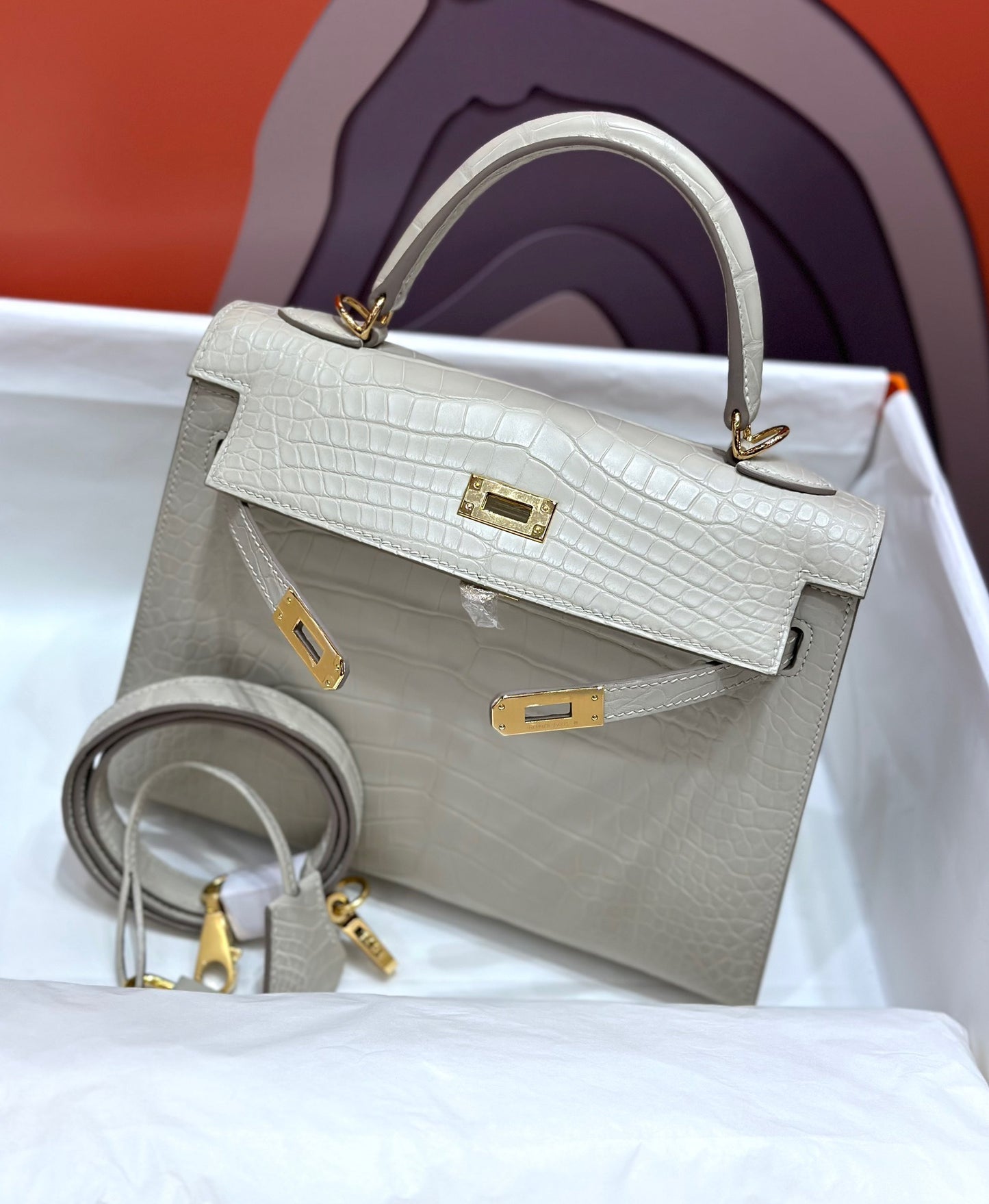 Hermes Kelly 25 Crocodile Leather Beige With Gold Hardware