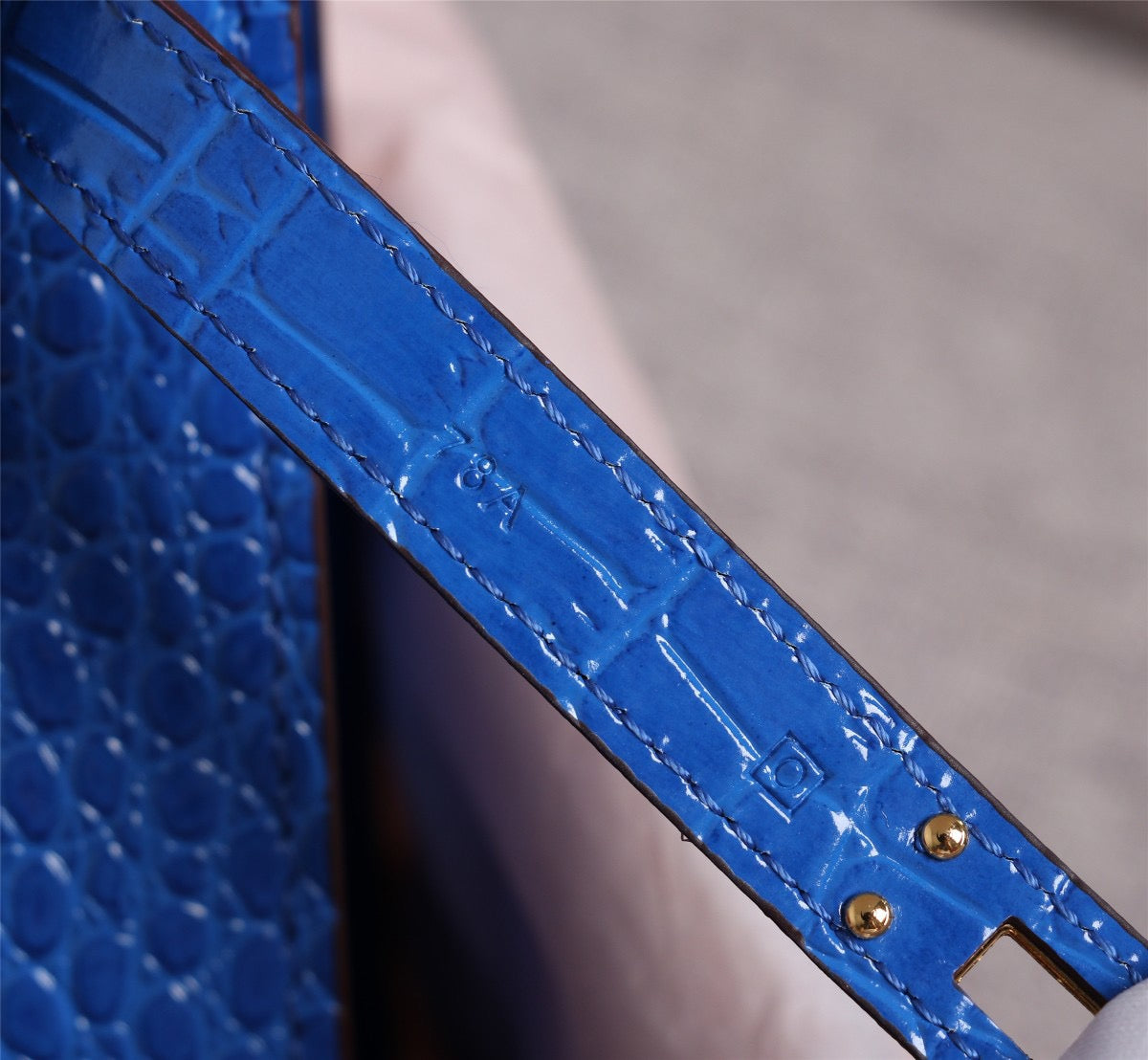 Hermes Kelly 25 Crocodile Leather Blue With Gold Hardware