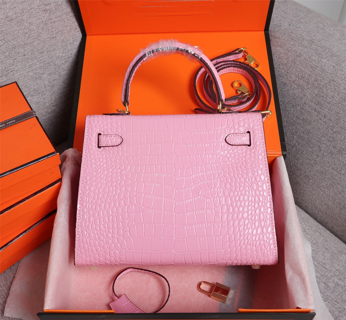 Hermes Kelly 25 Crocodile Leather Pink With Gold Hardware