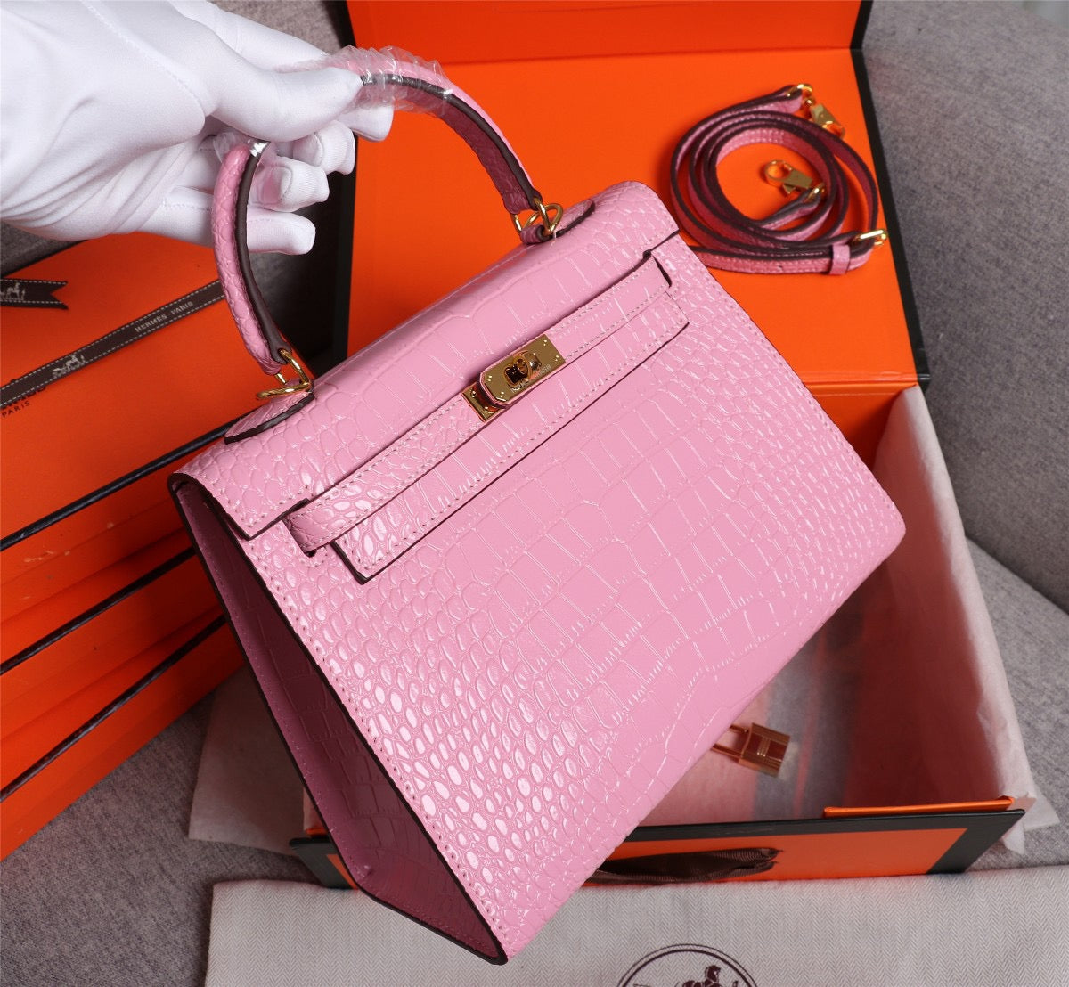 Hermes Kelly 25 Crocodile Leather Pink With Gold Hardware