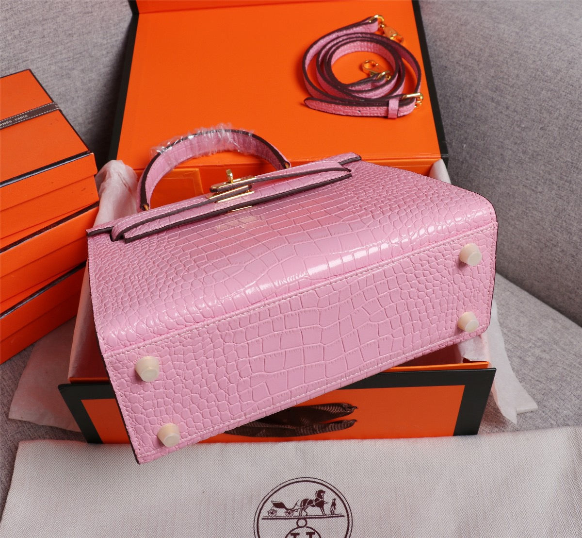 Hermes Kelly 25 Crocodile Leather Pink With Gold Hardware