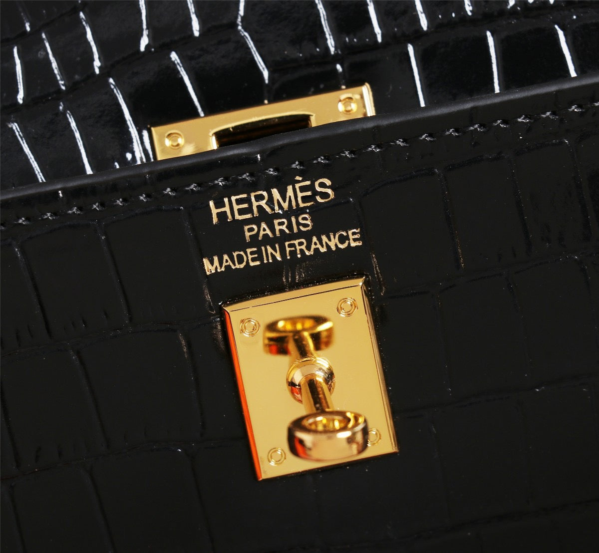 Hermes Kelly 25 Crocodile Leather Noir With Gold Hardware