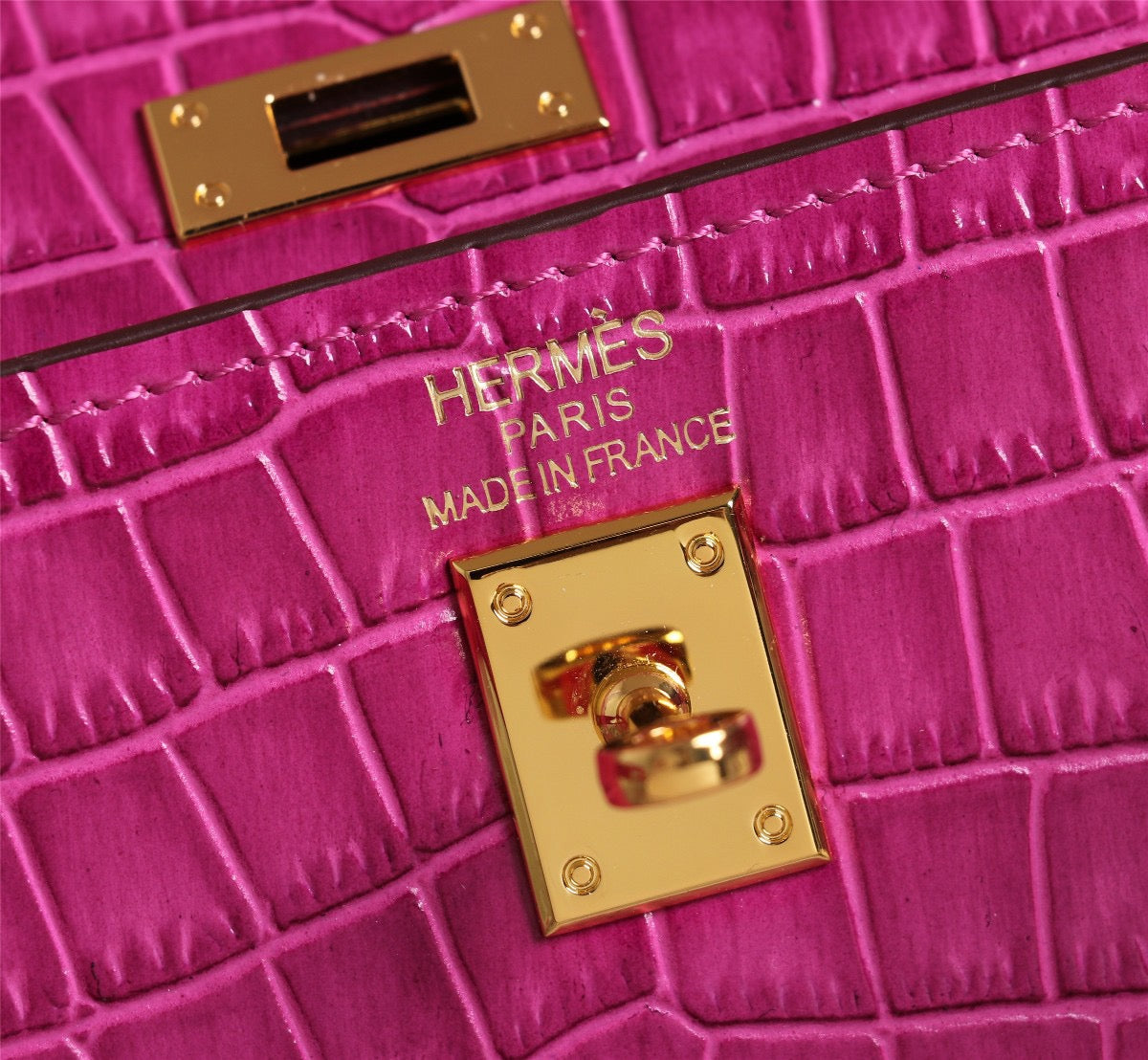 Hermes Kelly 25 Crocodile Leather Purple With Gold Hardware