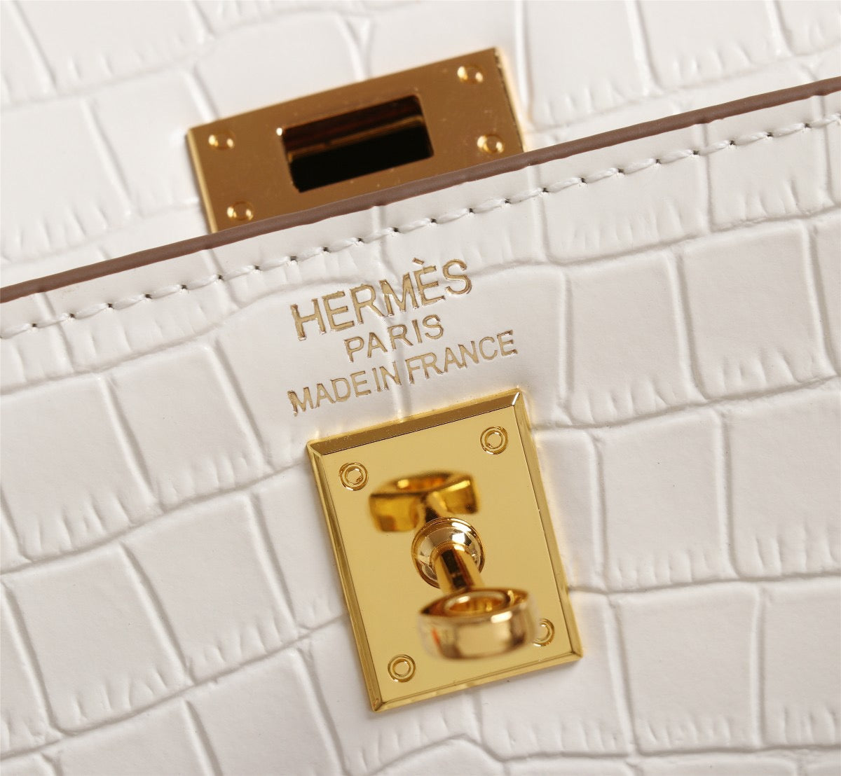 Hermes Kelly 25 Crocodile Leather White With Gold Hardware