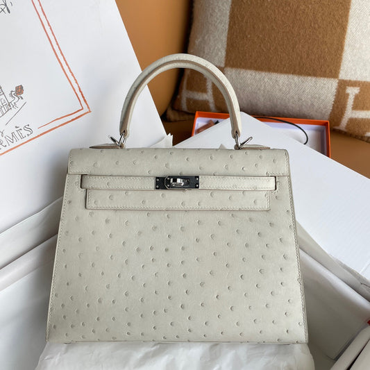 Kelly 25 Crocodile Leather Beige With Silver Hardware