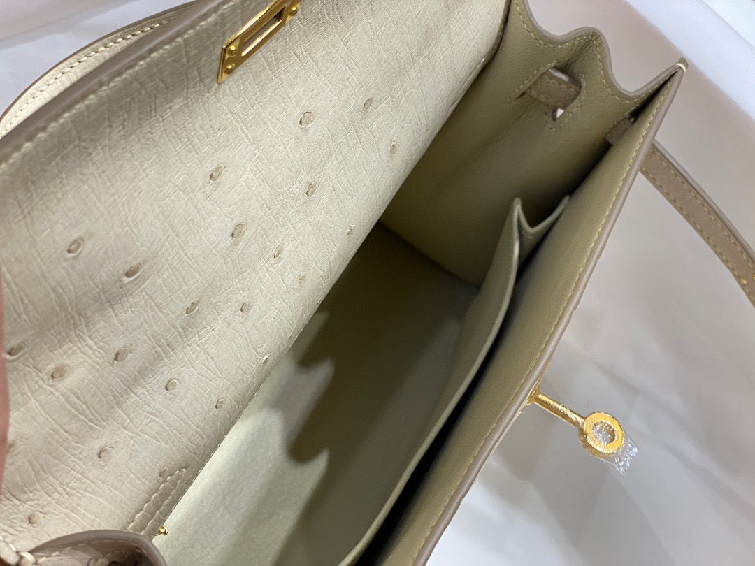 Hermes Kelly 25 Ostrich Leather Beige With Gold Hardware