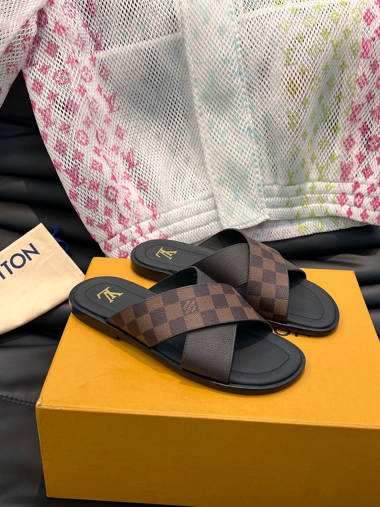 LV Classic Brown Checkerboard Slippers