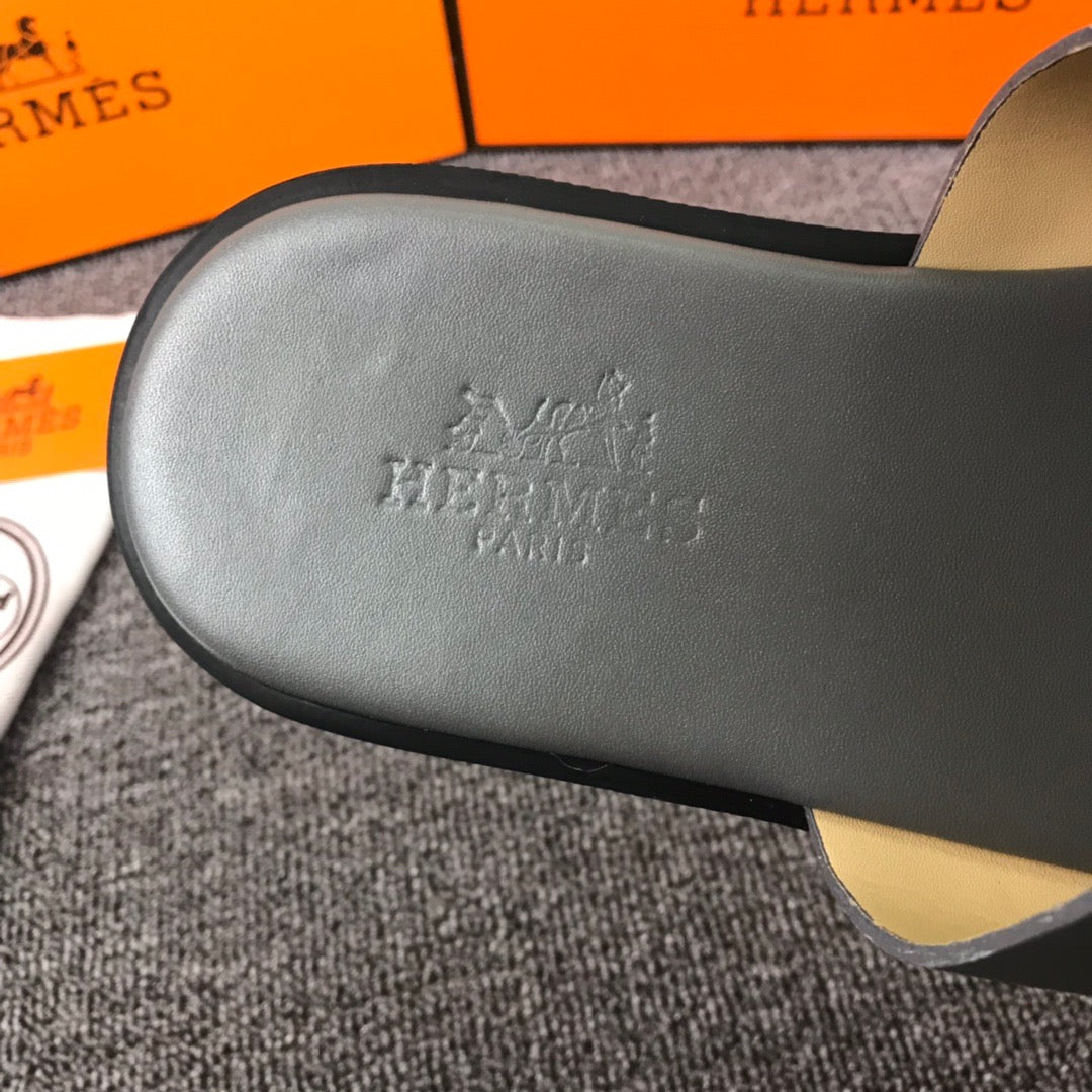 Hermes Lzmir Slipper Gray Smooth Calfskin Leather