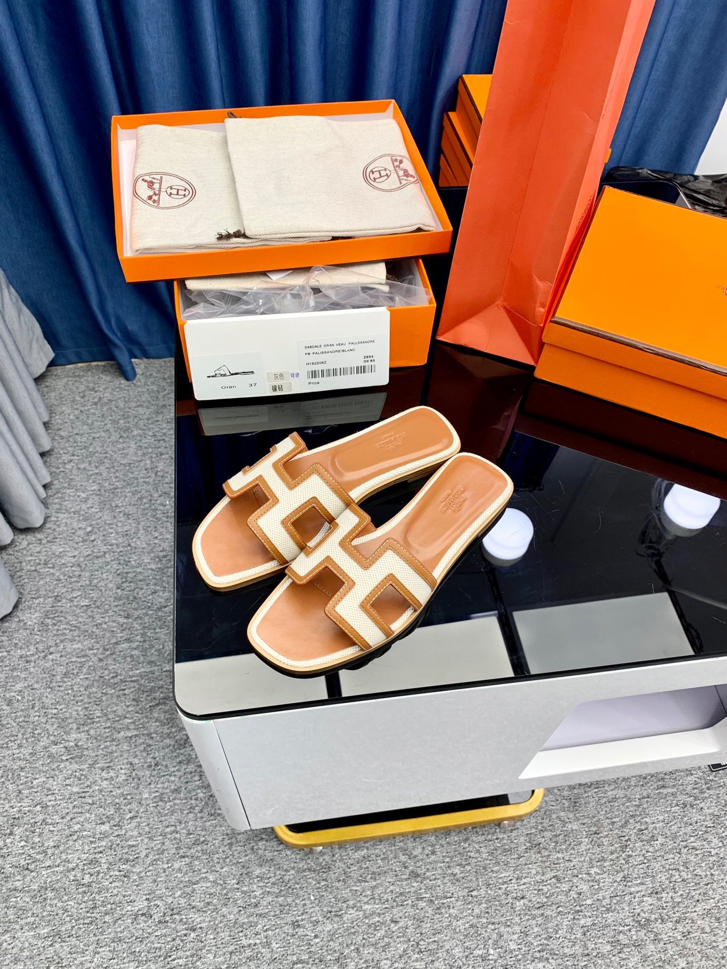 Hermès Oran Sandals Beige Canvas