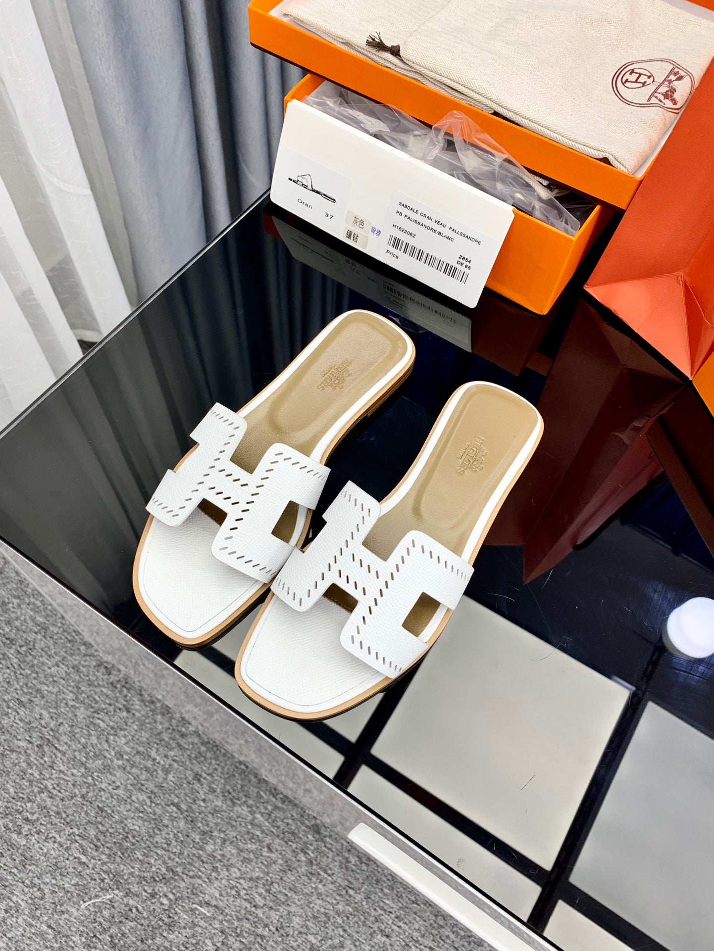 Hermes Oasis Sandals In White Perforated Epsom Leather