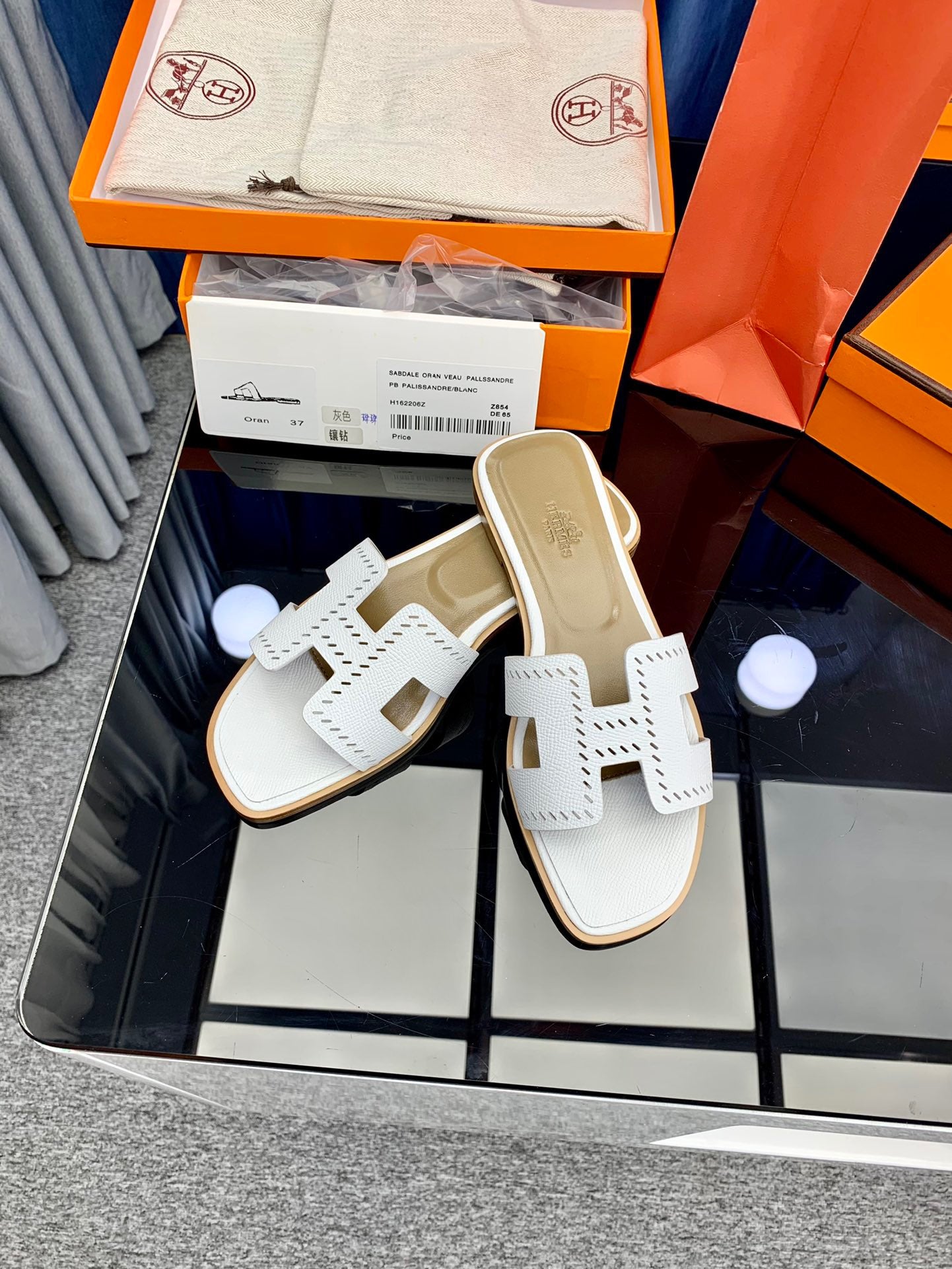 Hermes Oasis Sandals In White Perforated Epsom Leather