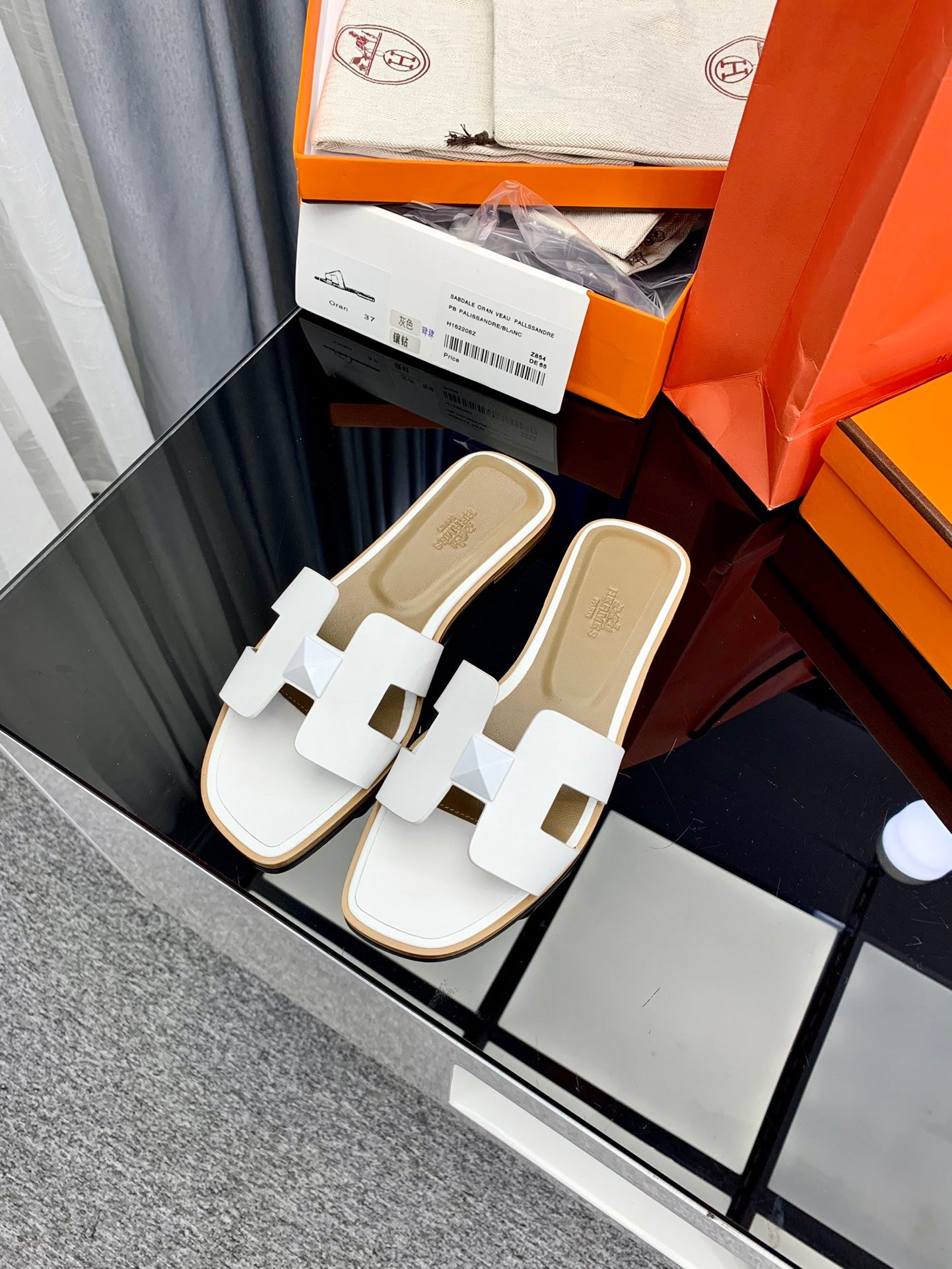 Hermès Oran Sandals White Box Calfskin