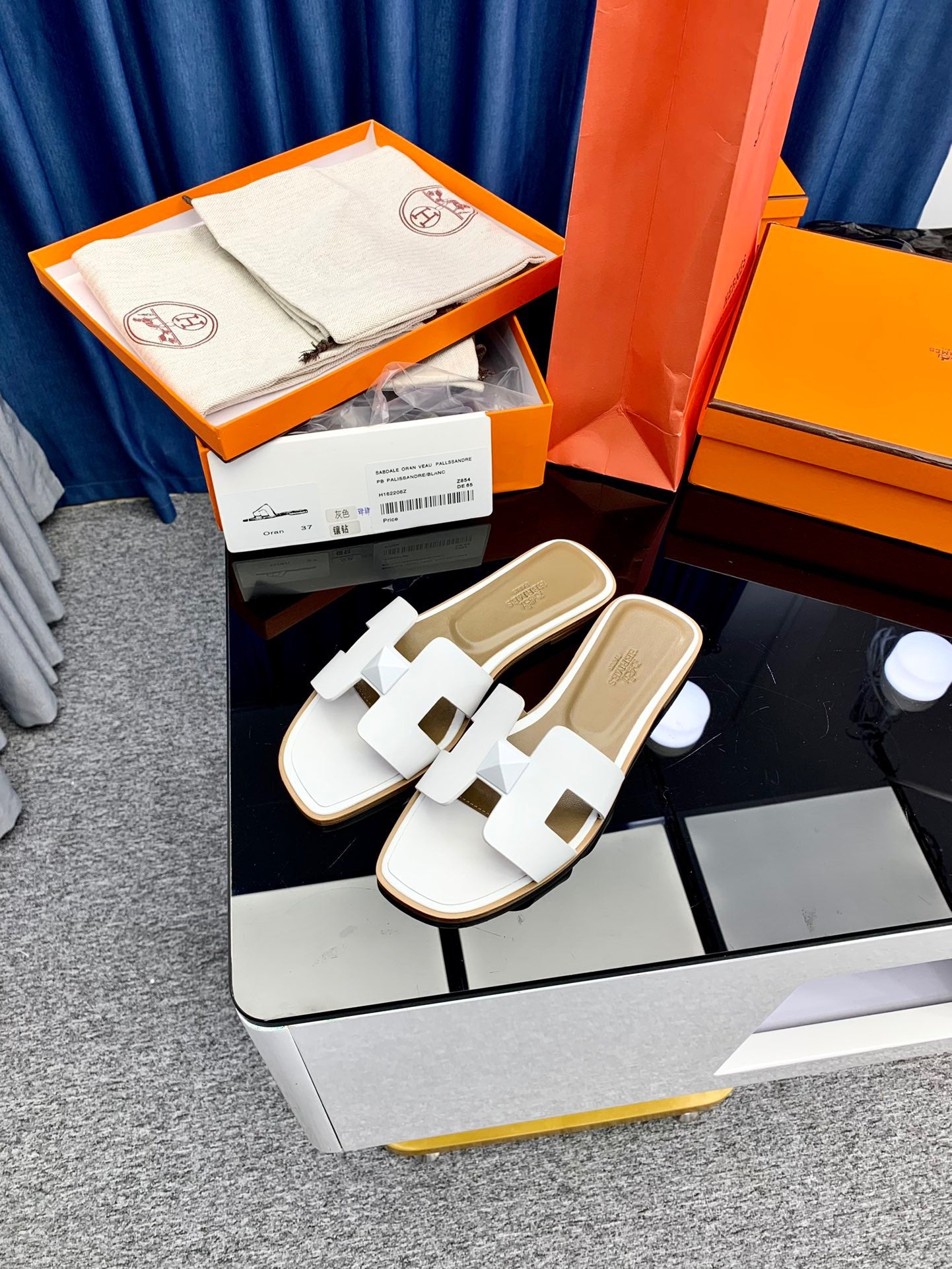 Hermès Oran Sandals White Box Calfskin