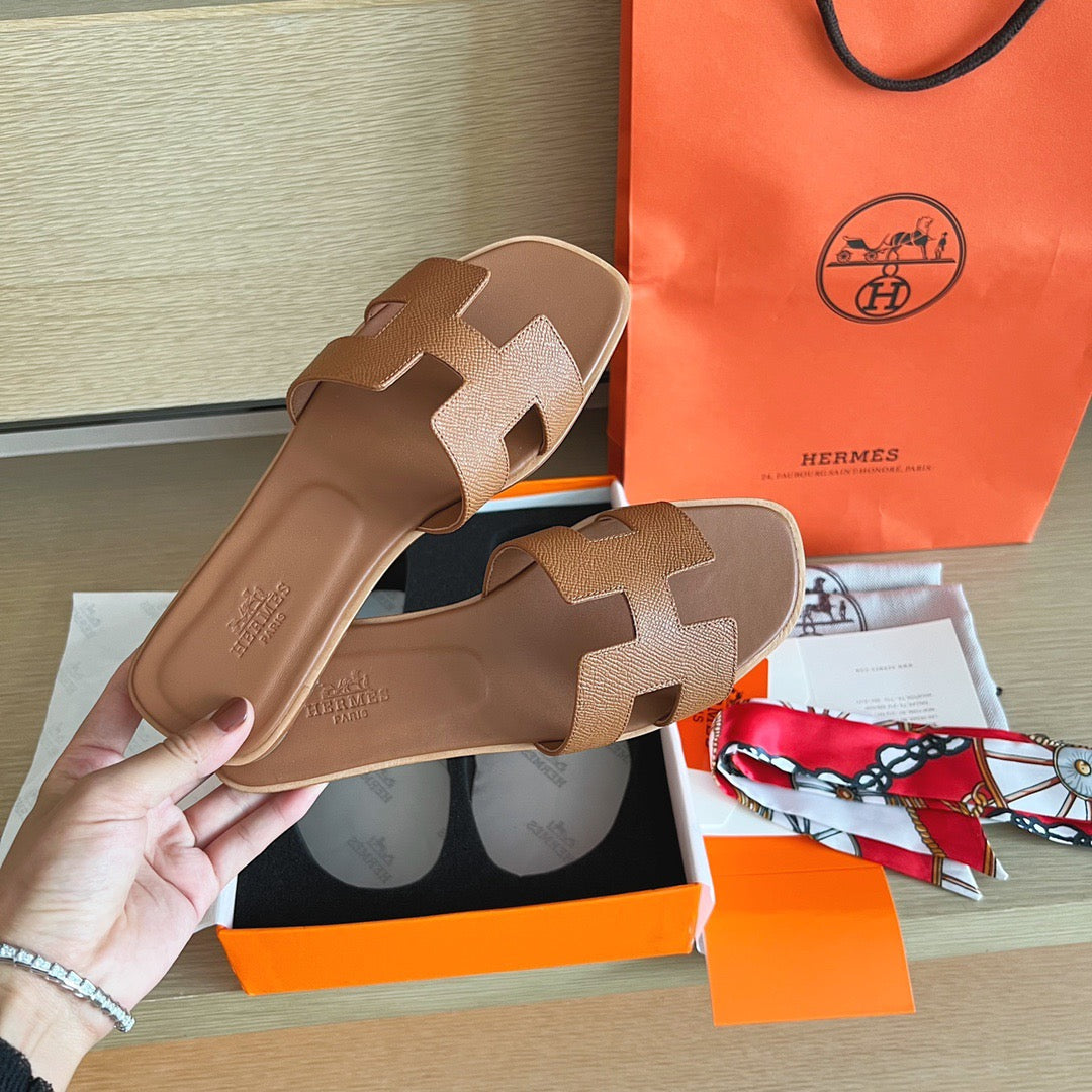 Hermès Oran Sandals Gold Brown Box Calfskin