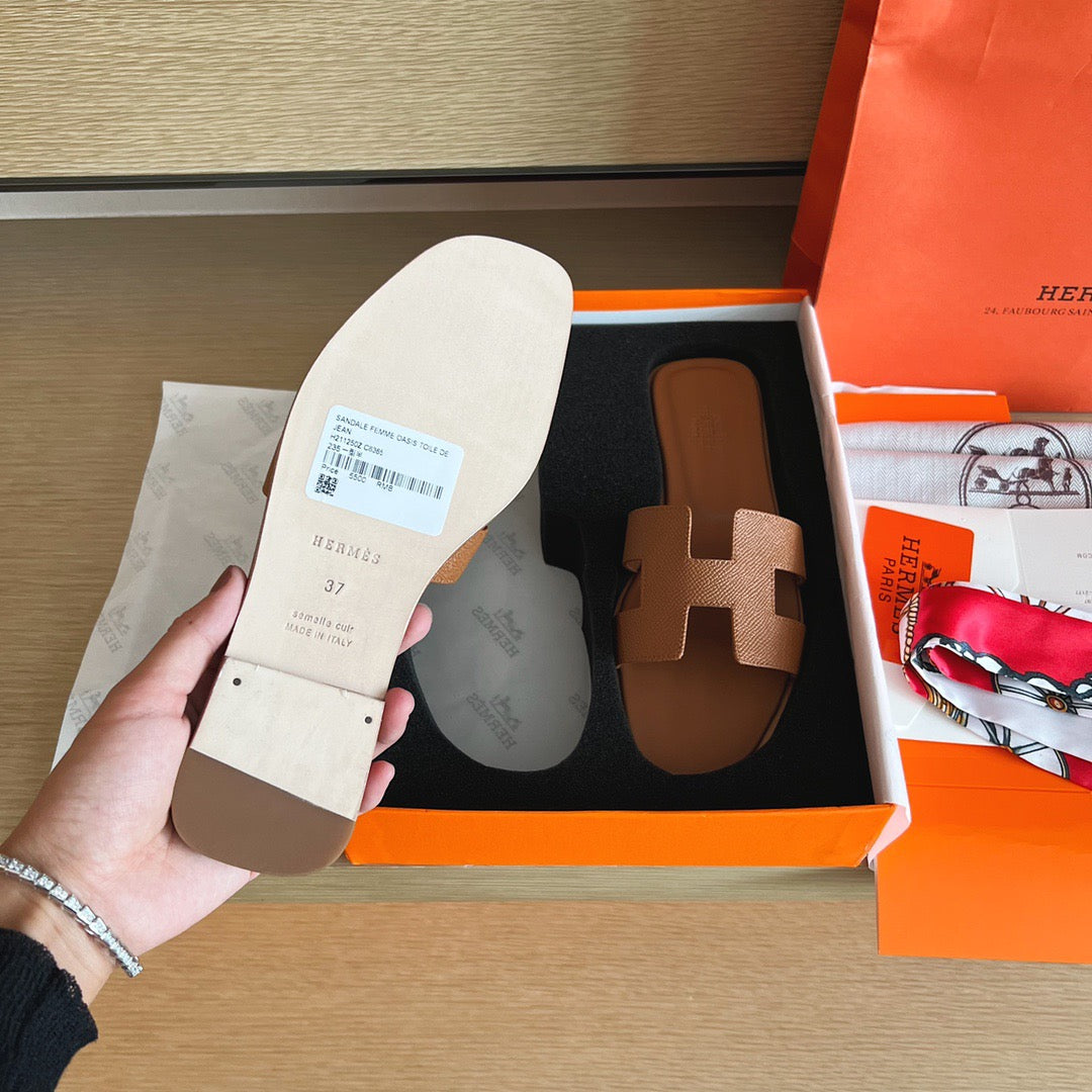 Hermès Oran Sandals Gold Brown Box Calfskin