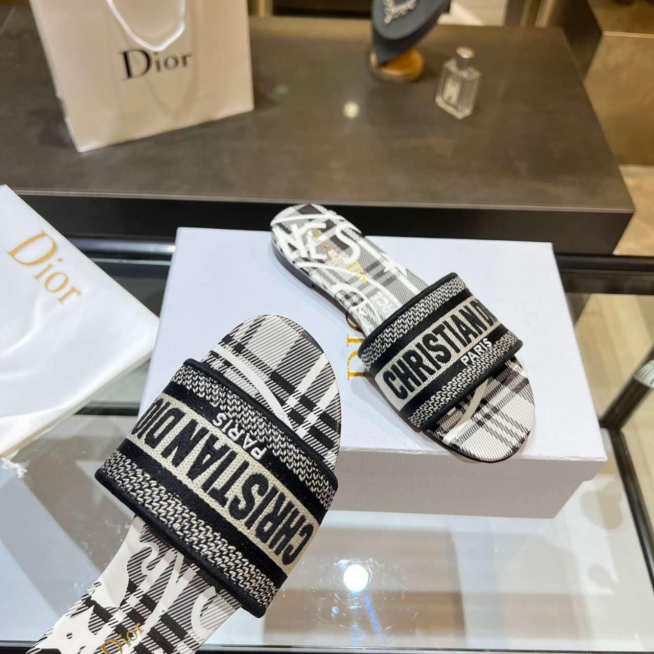 Dior Plaid Patterns Open Toe Casual Style Slides