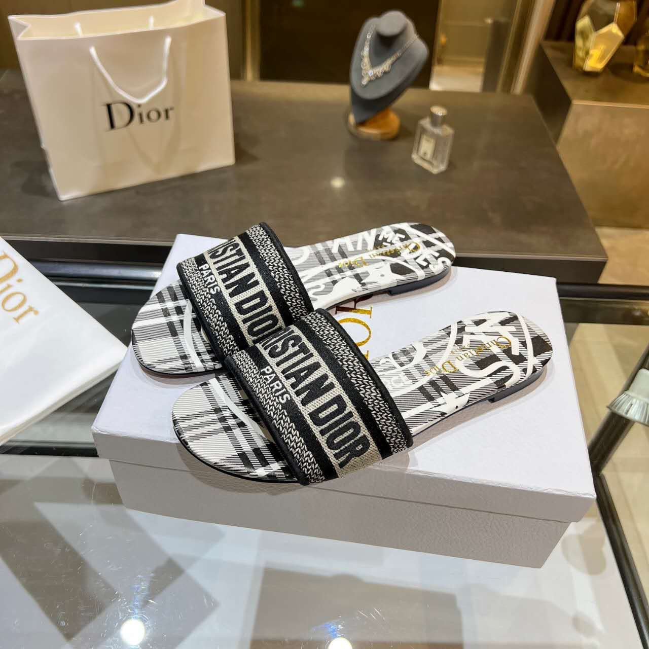 Dior Plaid Patterns Open Toe Casual Style Slides