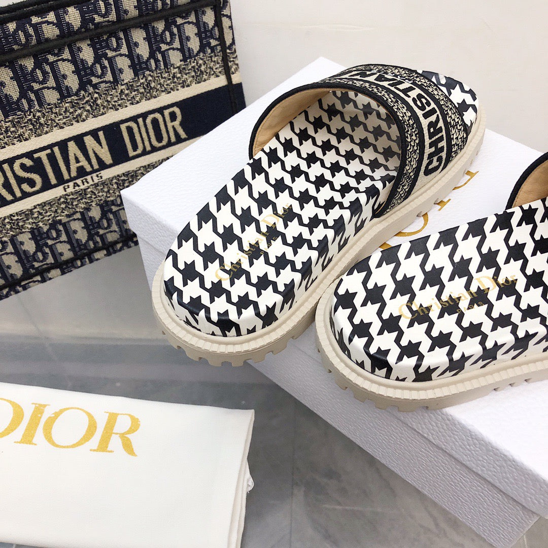 Dior Black Thick Sole Jelly Slides