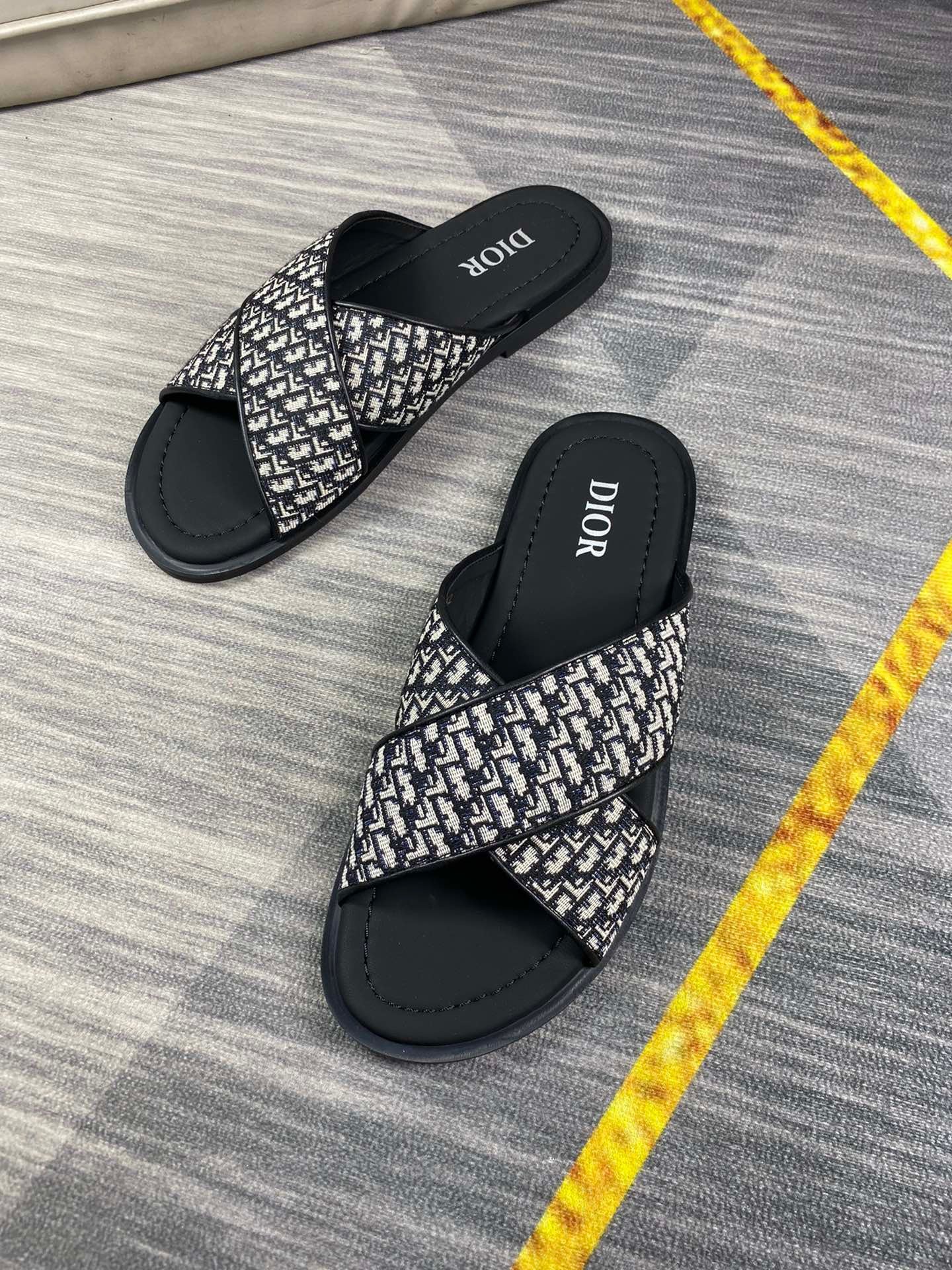 Dior Men's Aqua Oblique Jacquard Canvas Leather Slides