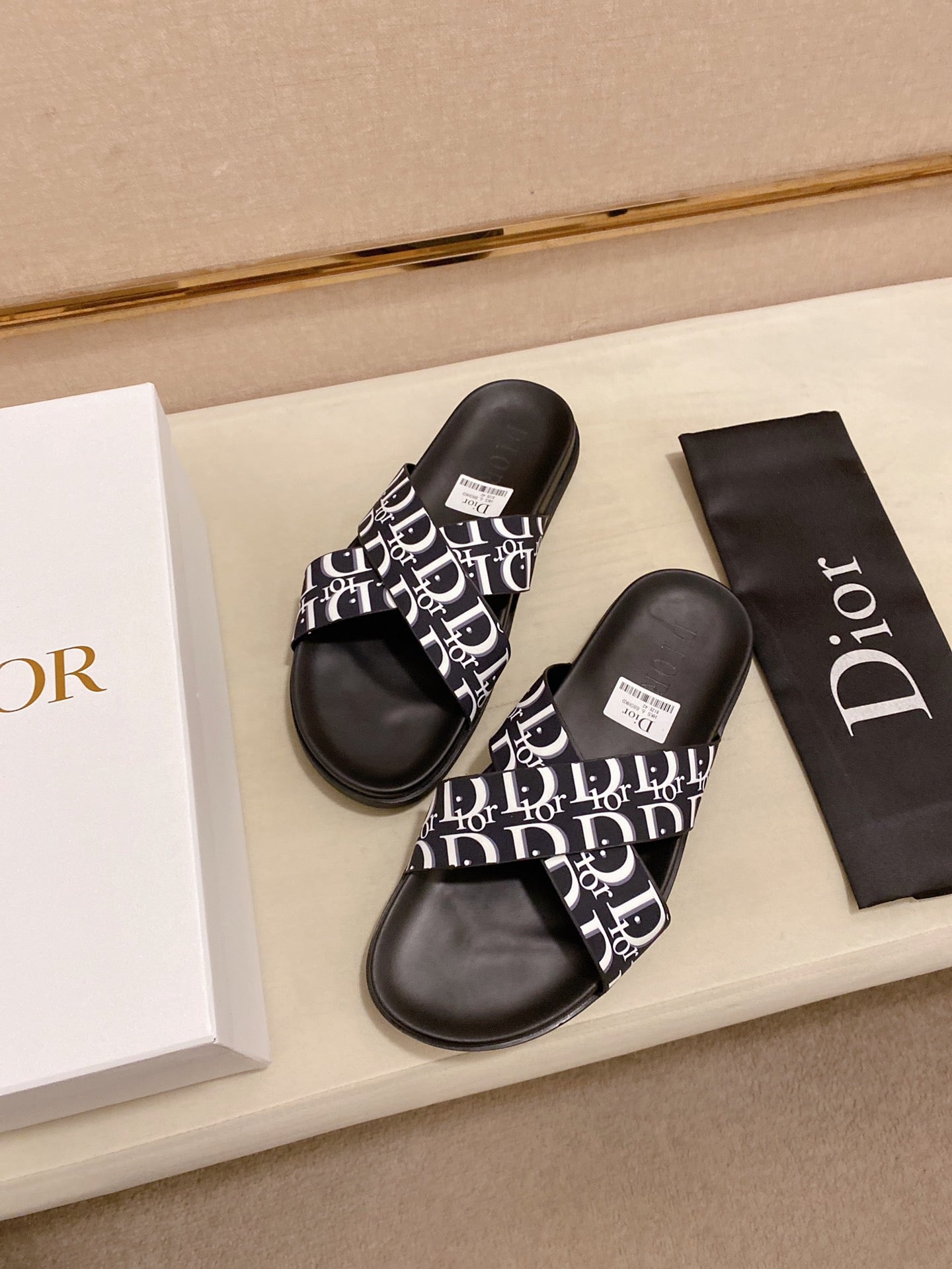 Dior Calfskin Black Cross Print Men's Slippers