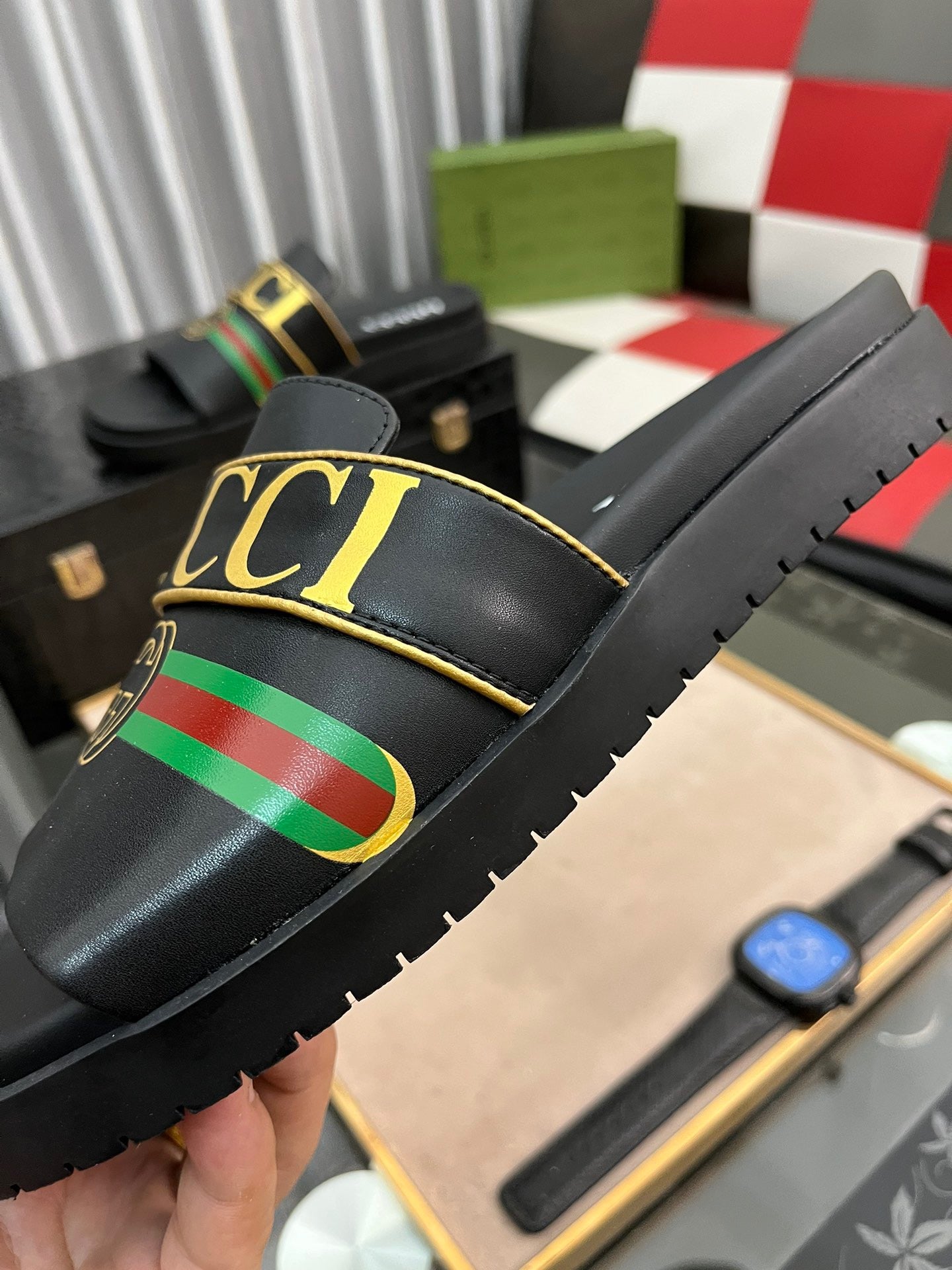 Gucci Slides With Logo In Black