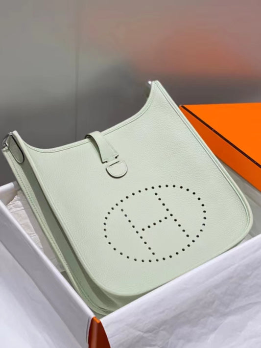 Hermes Evelyne III 29 Bag In Bubble Green Taurillon Clemence Leather